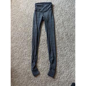 LULULEMON Size 2 Leggings Long Pants Pattern Black White